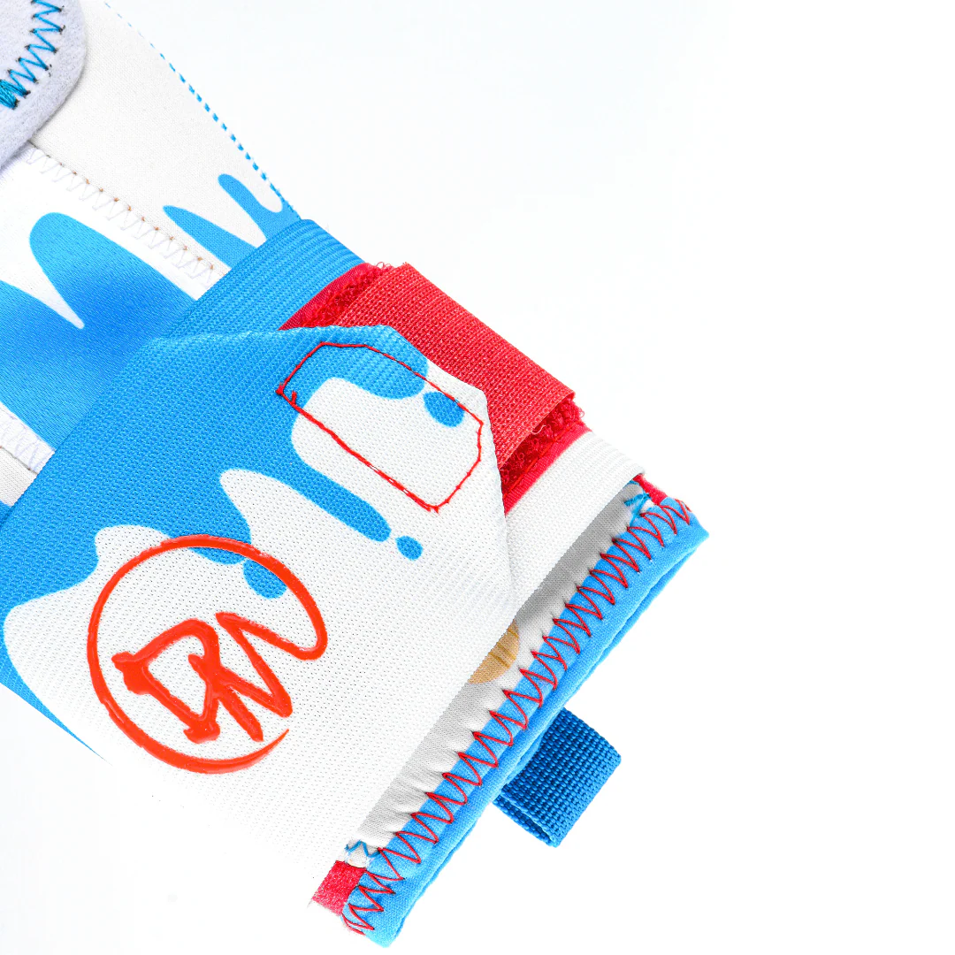 Bombs Away - Savage Series Sliding Mitt - Image 7